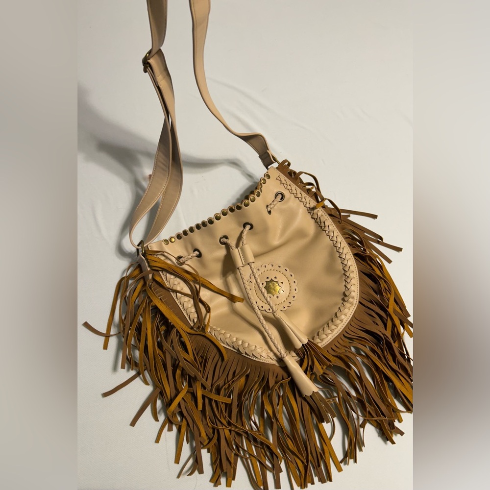 Venus Western Style Adjustable Crossbody Purse